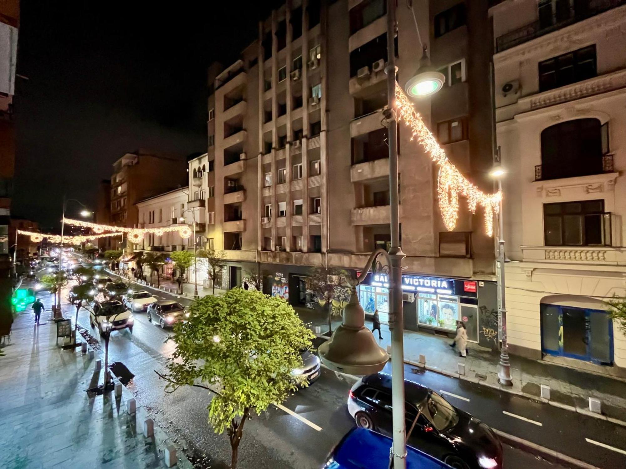 Cozy Apartment With Balcony 布加勒斯特 外观 照片